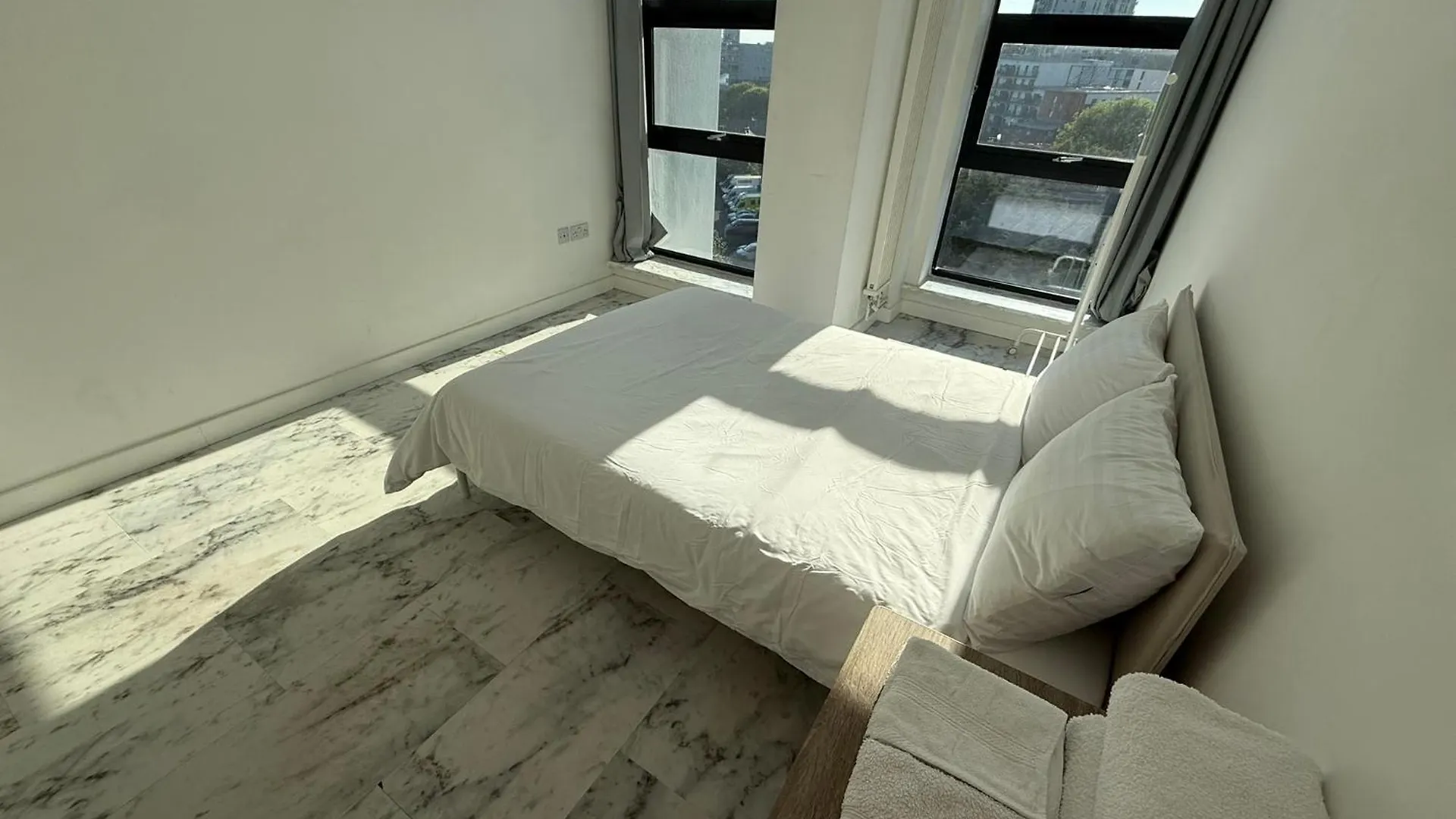 Hotel Entire Flat With 2X Bedrooms, 2X Bathrooms And A Big Living Room In The Olympic Park And Westfield At Stratford London