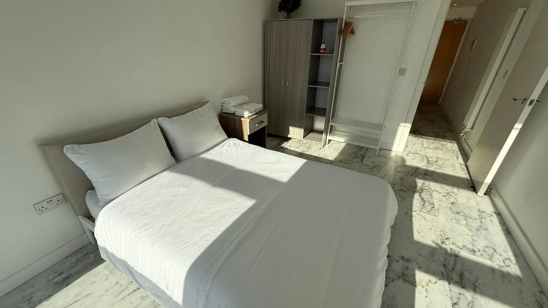 Entire Flat With 2X Bedrooms, 2X Bathrooms And A Big Living Room In The Olympic Park And Westfield At Stratford London United Kingdom