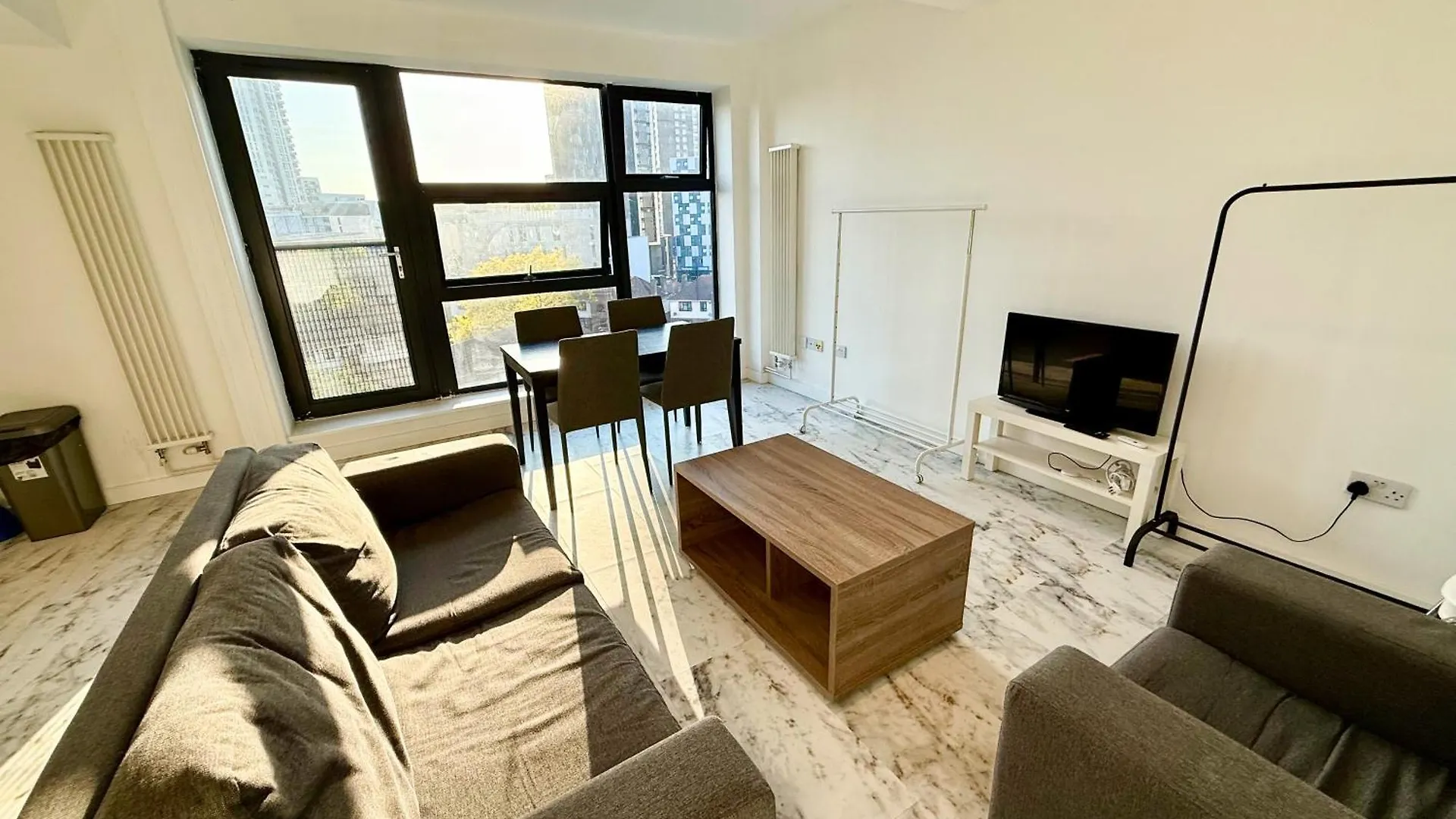 Entire Flat With 2X Bedrooms, 2X Bathrooms And A Big Living Room In The Olympic Park And Westfield At Stratford London United Kingdom